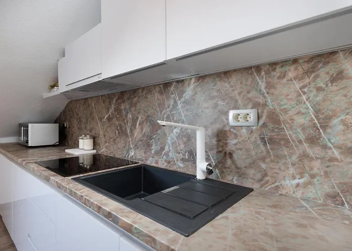 Luxury Dante With Terrace شقة سبليت